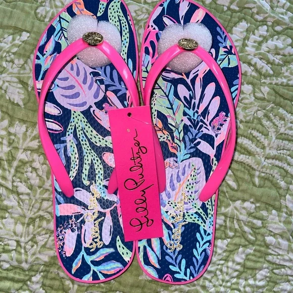 Lilly Pulitzer | Shoes | Pool Side Flip Flip | Poshmark display picture 3